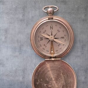 Vintage Brass Compass Wall Decor